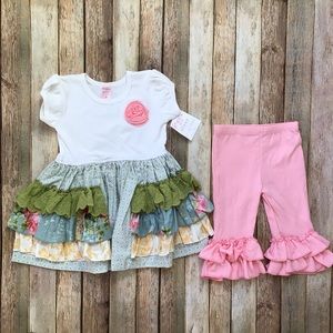 NWT Giggle Moon Tiered Floral Ruffle Outfit